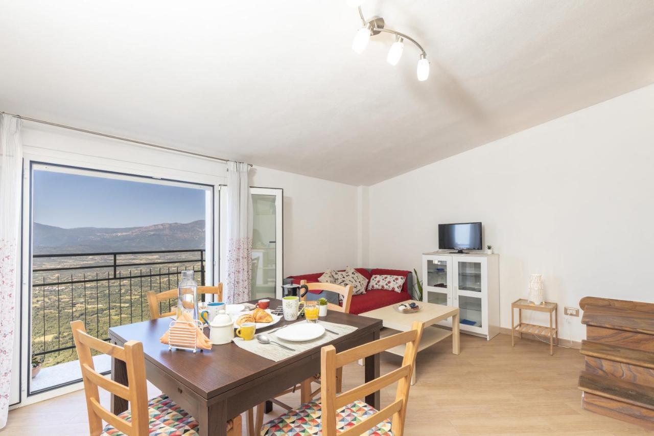 Ferienwohnung Mansarda Moro Baunei Exterior foto